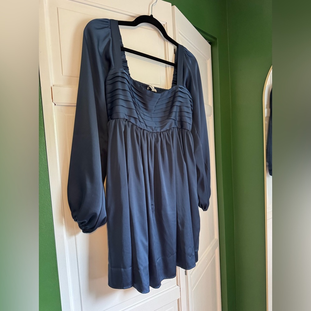 Abercrombie & Fitch Emerson Dress